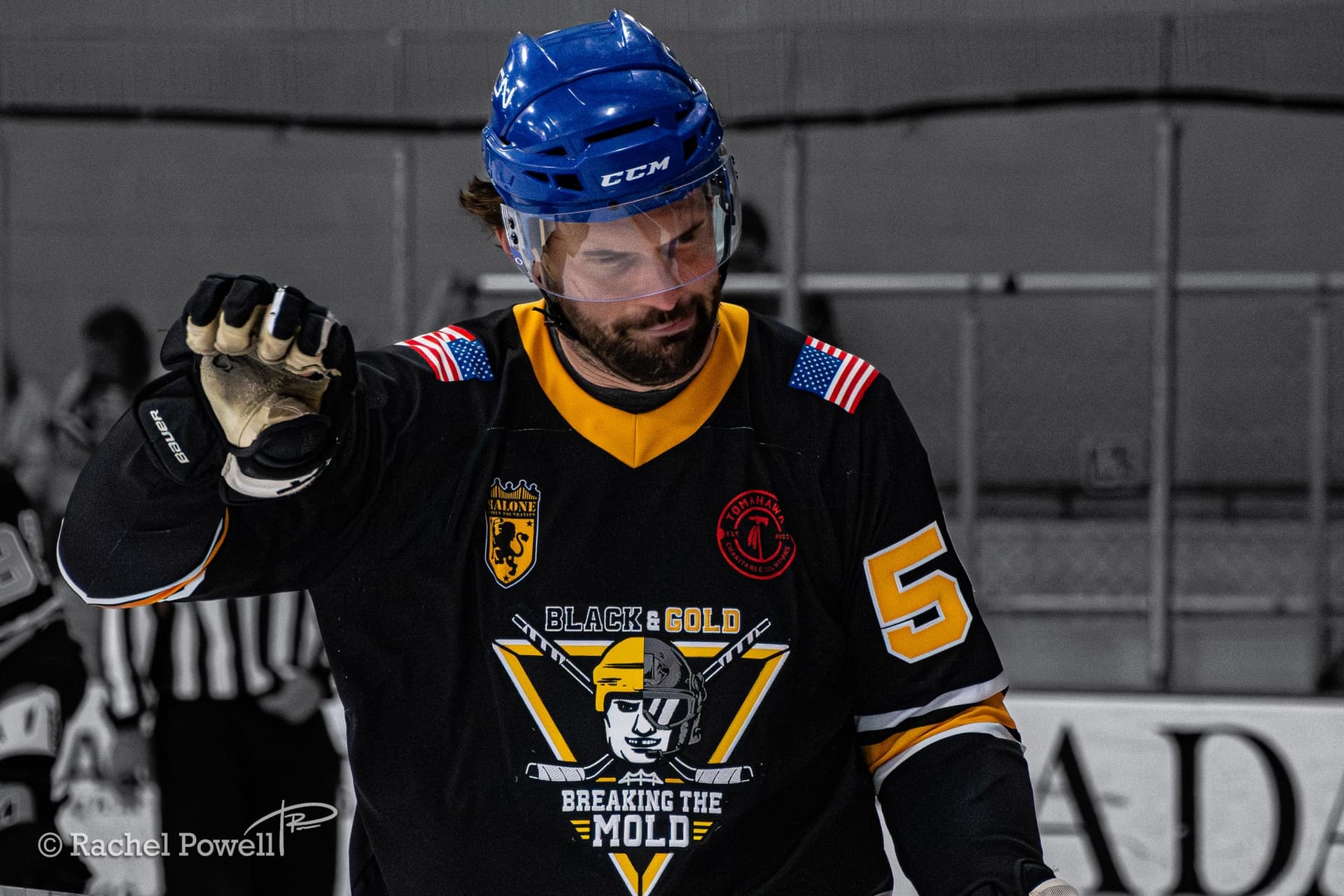 mff-black-and-gold-2026 thumbnail 36