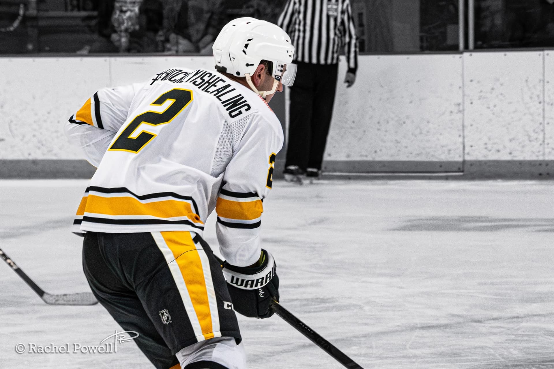 mff-black-and-gold-2026 thumbnail 337
