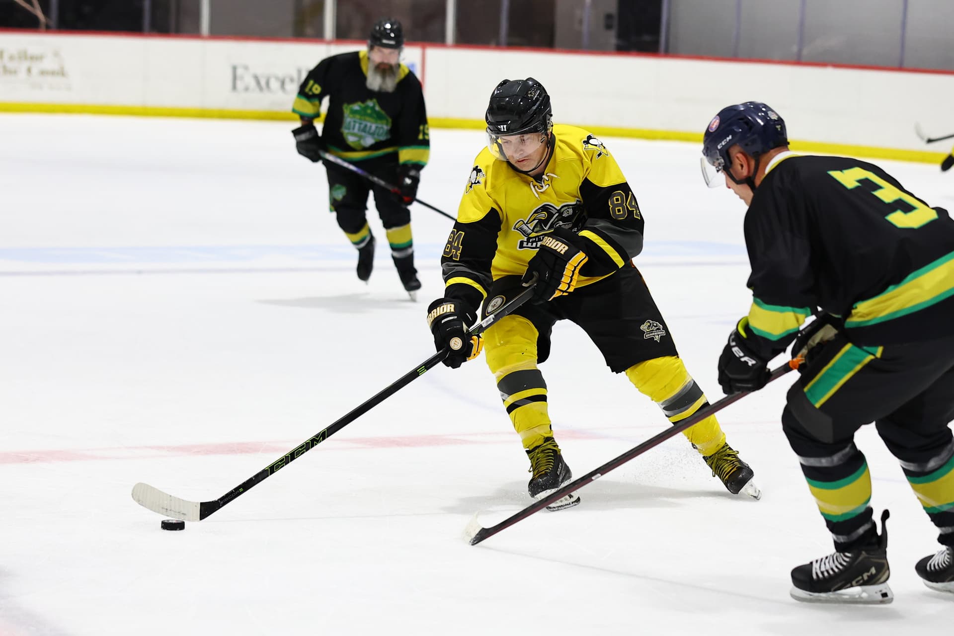 utica-2026-fri-new-england thumbnail 114