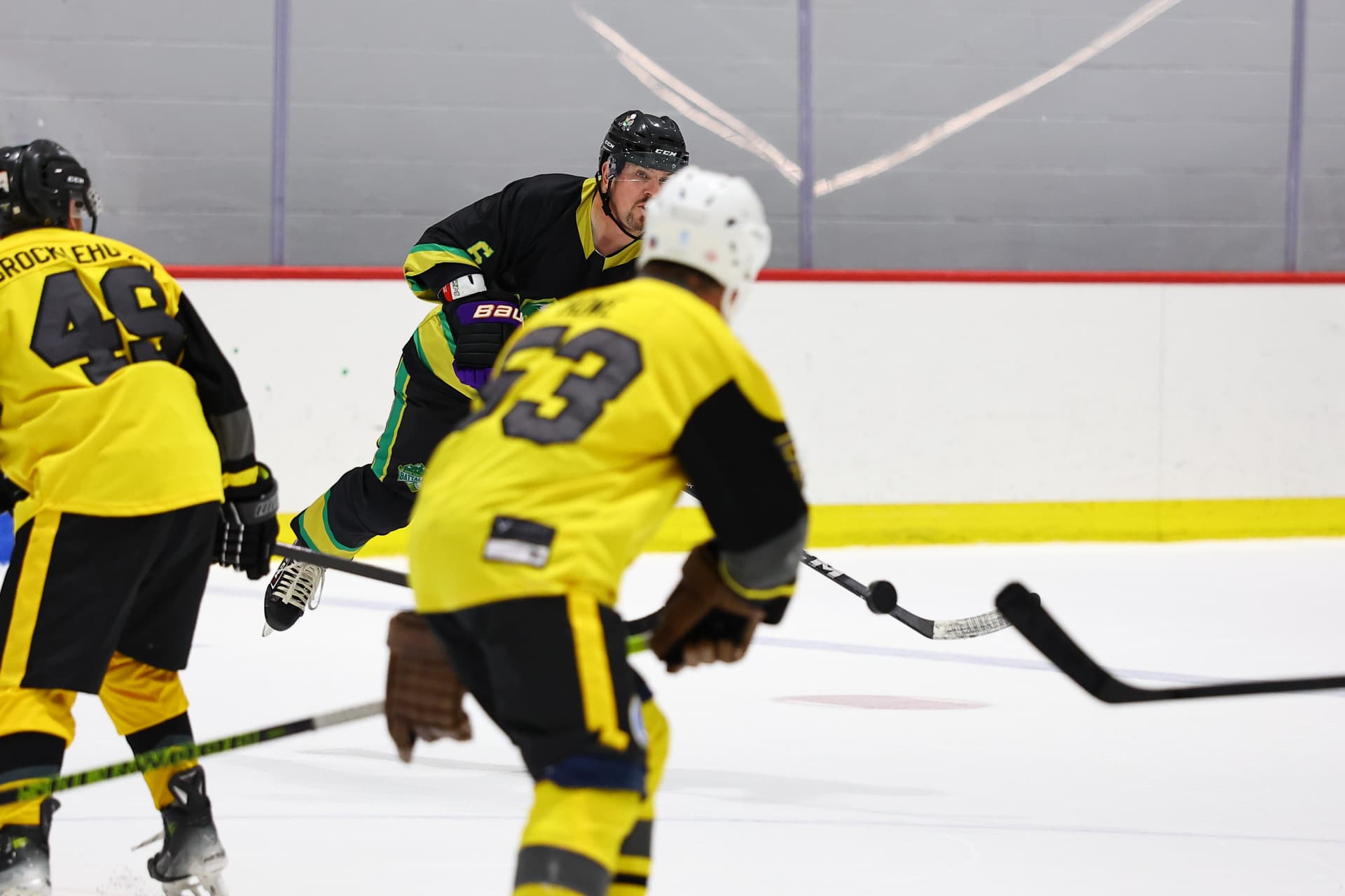 utica-2026-fri-new-england thumbnail 282